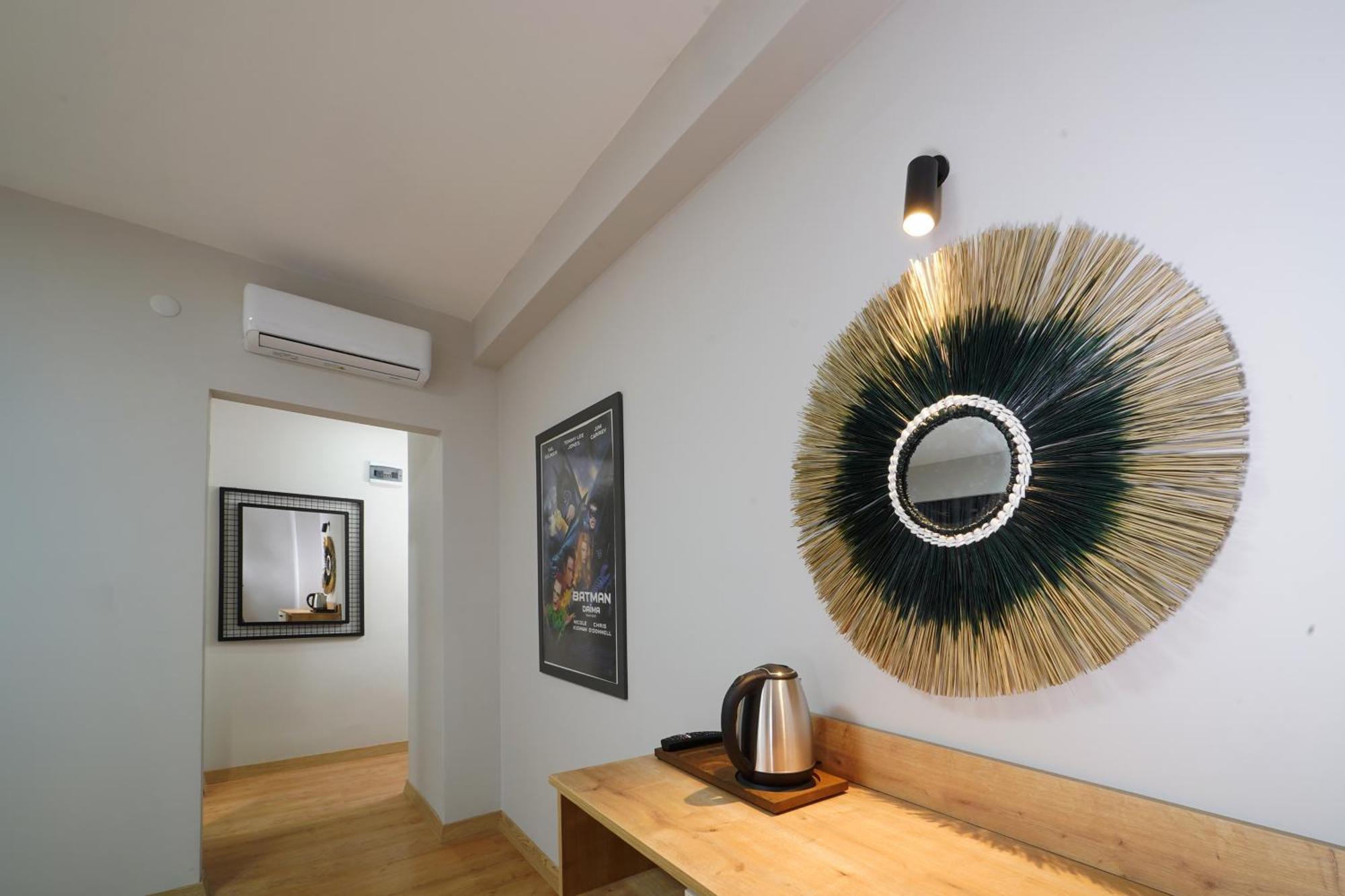 Meet Istanbul Hotel Kadikoy Bagian luar foto