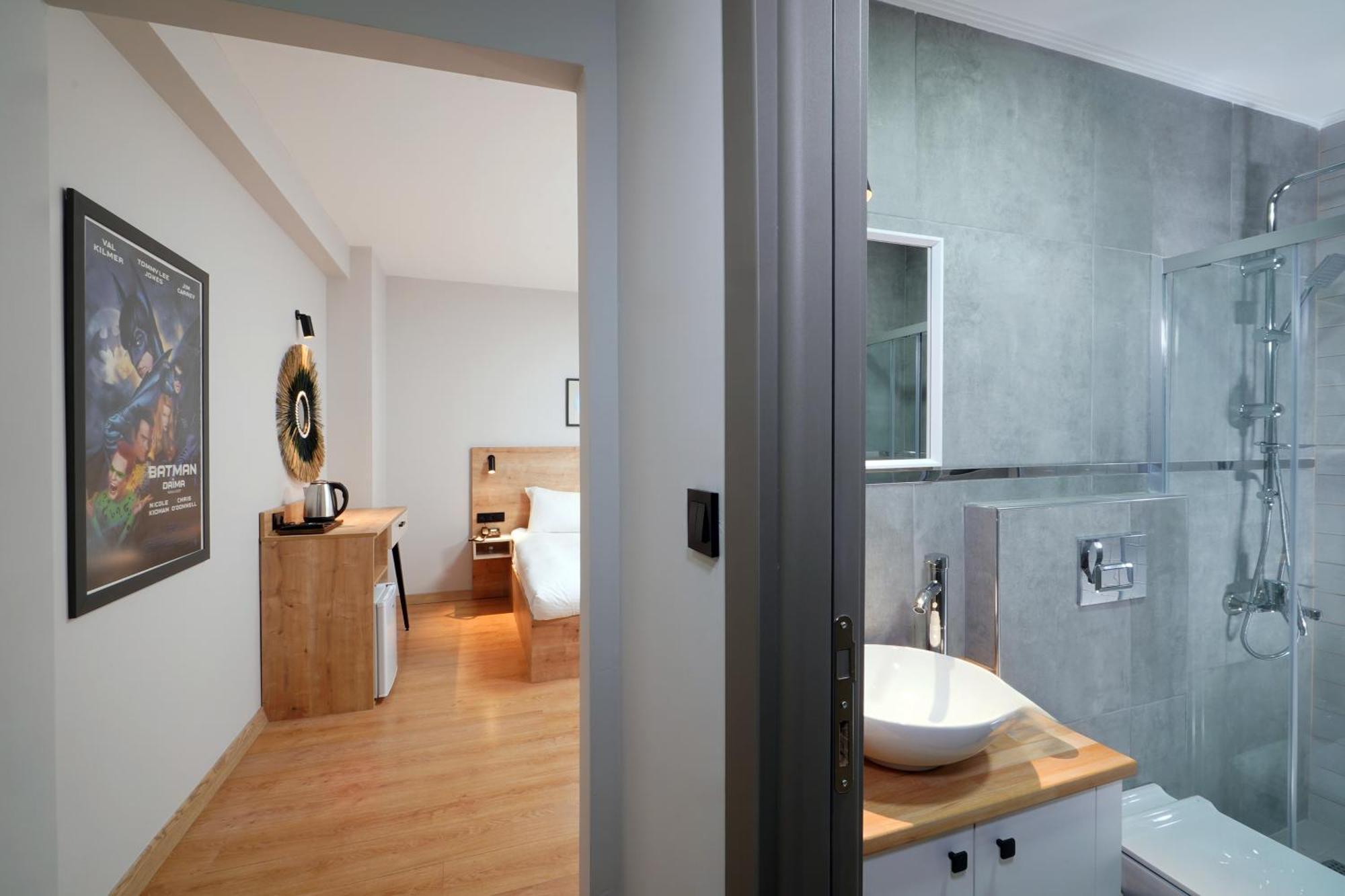Meet Istanbul Hotel Kadikoy Bagian luar foto