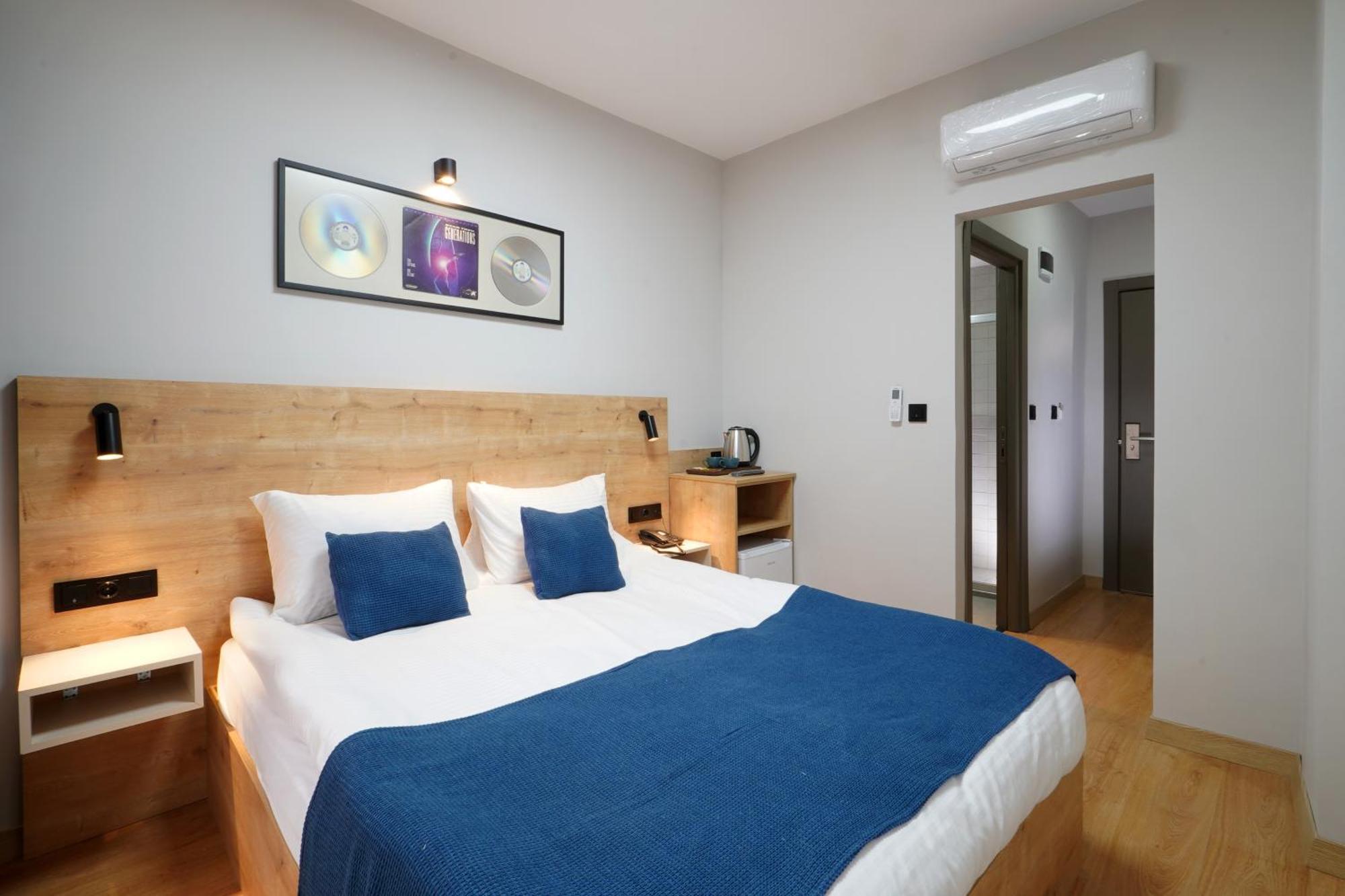 Meet Istanbul Hotel Kadikoy Bagian luar foto